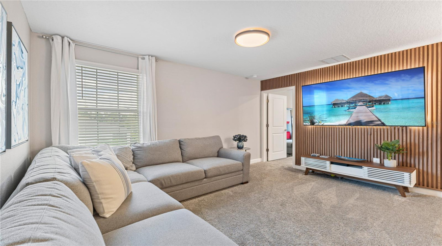 DAVENPORT, Florida 33837, 5 Bedrooms Bedrooms, ,3 BathroomsBathrooms,Residential,For Sale,WESTCHESTER,0,MFRO6346237