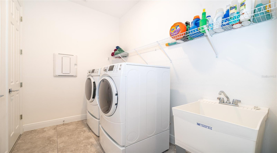 KISSIMMEE, Florida 34747, 3 Bedrooms Bedrooms, ,2 BathroomsBathrooms,Residential,For Sale,HANSON BAY,0,MFRO6368824