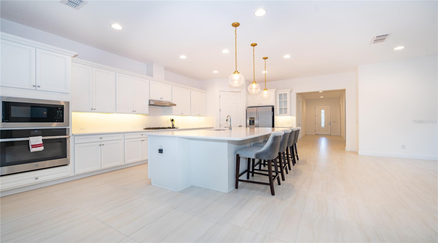 KISSIMMEE, Florida 34747, 3 Bedrooms Bedrooms, ,2 BathroomsBathrooms,Residential,For Sale,HANSON BAY,0,MFRO6368824