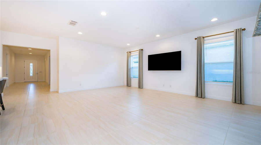 KISSIMMEE, Florida 34747, 3 Bedrooms Bedrooms, ,2 BathroomsBathrooms,Residential,For Sale,HANSON BAY,0,MFRO6368824