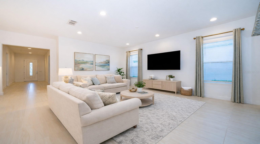 KISSIMMEE, Florida 34747, 3 Bedrooms Bedrooms, ,2 BathroomsBathrooms,Residential,For Sale,HANSON BAY,0,MFRO6368824