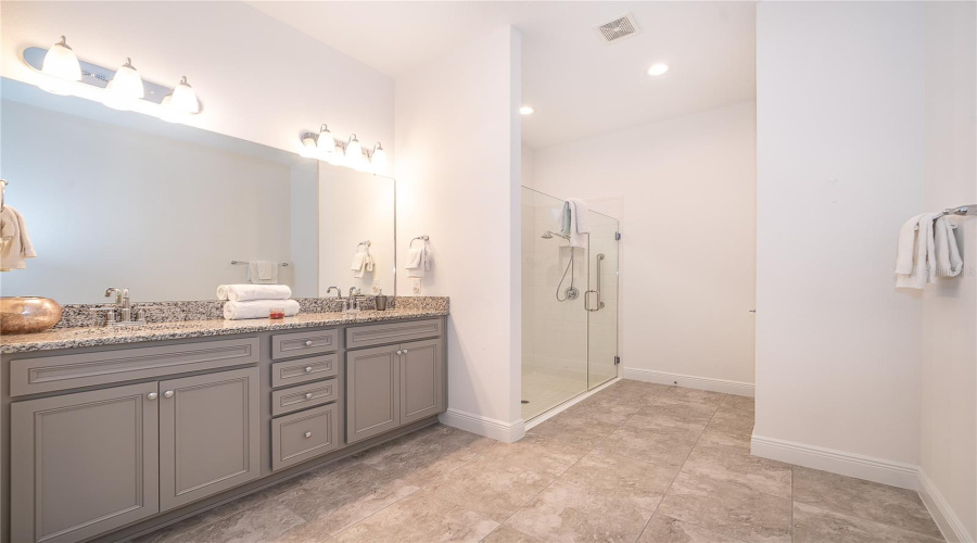 KISSIMMEE, Florida 34747, 3 Bedrooms Bedrooms, ,2 BathroomsBathrooms,Residential,For Sale,HANSON BAY,0,MFRO6368824