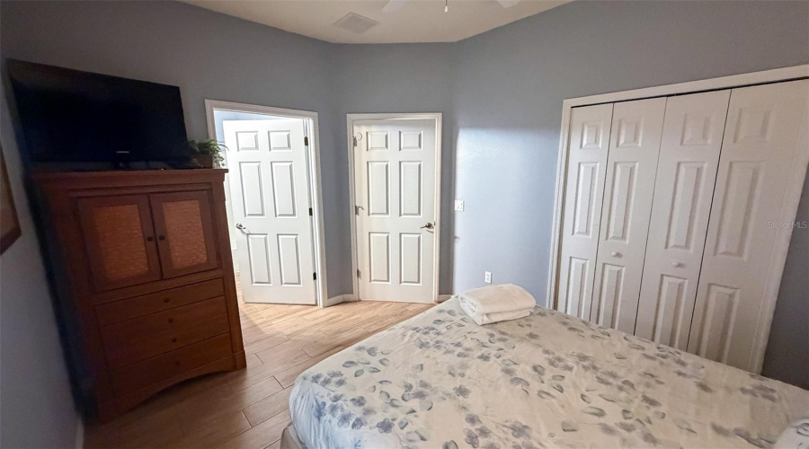 KISSIMMEE, Florida 34746, 4 Bedrooms Bedrooms, ,2 BathroomsBathrooms,Residential,For Sale,ALBERTO,0,MFRO6368791