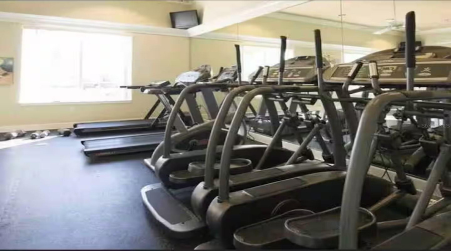 KISSIMMEE, Florida 34746, 4 Bedrooms Bedrooms, ,2 BathroomsBathrooms,Residential,For Sale,ALBERTO,0,MFRO6368791