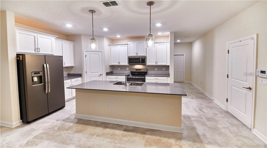 KISSIMMEE, Florida 34746, 3 Bedrooms Bedrooms, ,2 BathroomsBathrooms,Residential,For Sale,SEVEN CANYONS,0,MFRS5140521