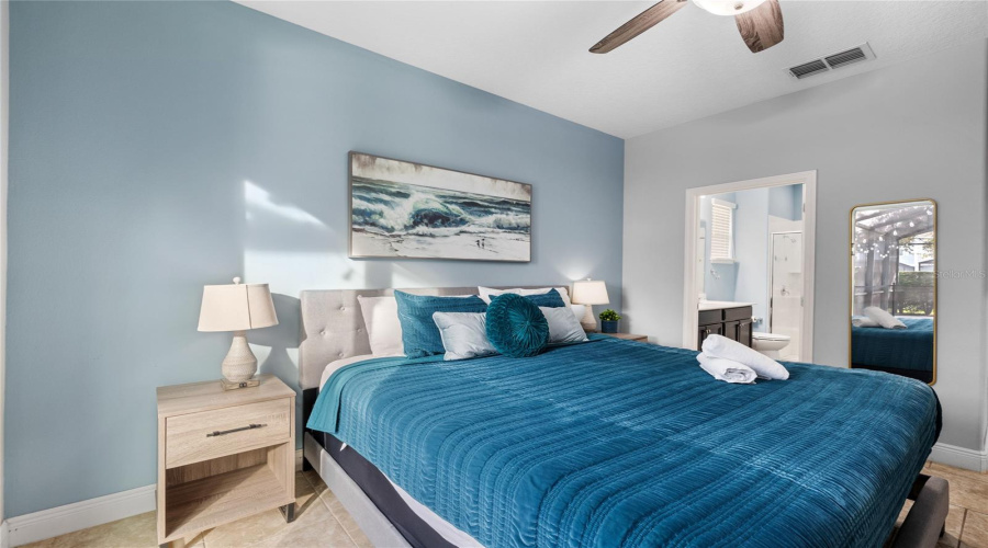 DAVENPORT, Florida 33837, 5 Bedrooms Bedrooms, ,5 BathroomsBathrooms,Residential,For Sale,OAKBOURNE,0,MFRO6368501