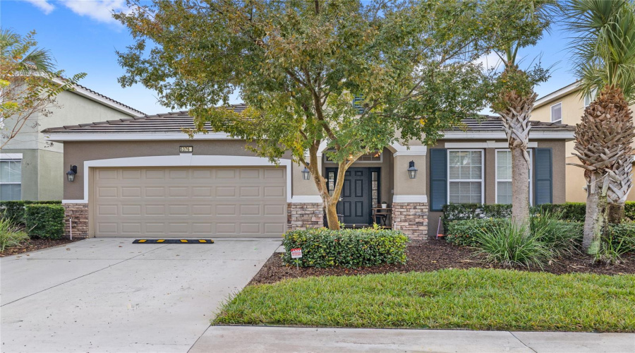 DAVENPORT, Florida 33837, 5 Bedrooms Bedrooms, ,5 BathroomsBathrooms,Residential,For Sale,OAKBOURNE,0,MFRO6368501