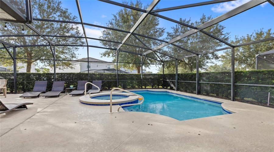 DAVENPORT, Florida 33837, 5 Bedrooms Bedrooms, ,5 BathroomsBathrooms,Residential,For Sale,OAKBOURNE,0,MFRO6368501