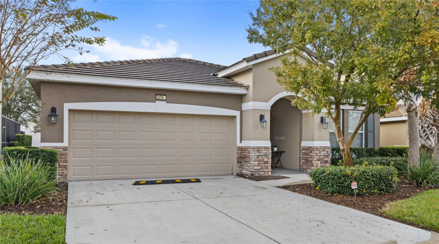 DAVENPORT, Florida 33837, 5 Bedrooms Bedrooms, ,5 BathroomsBathrooms,Residential,For Sale,OAKBOURNE,0,MFRO6368501