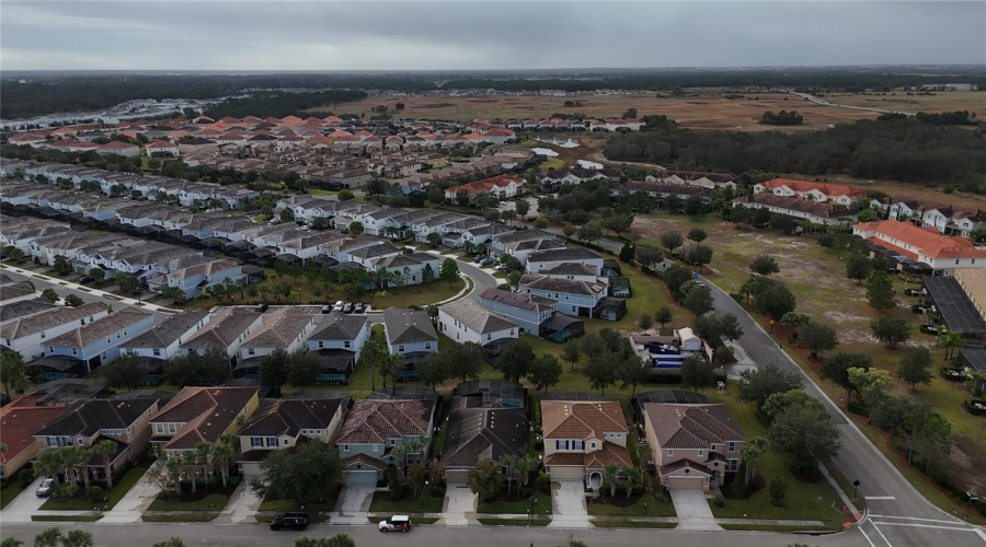 DAVENPORT, Florida 33837, 5 Bedrooms Bedrooms, ,5 BathroomsBathrooms,Residential,For Sale,OAKBOURNE,0,MFRO6368501