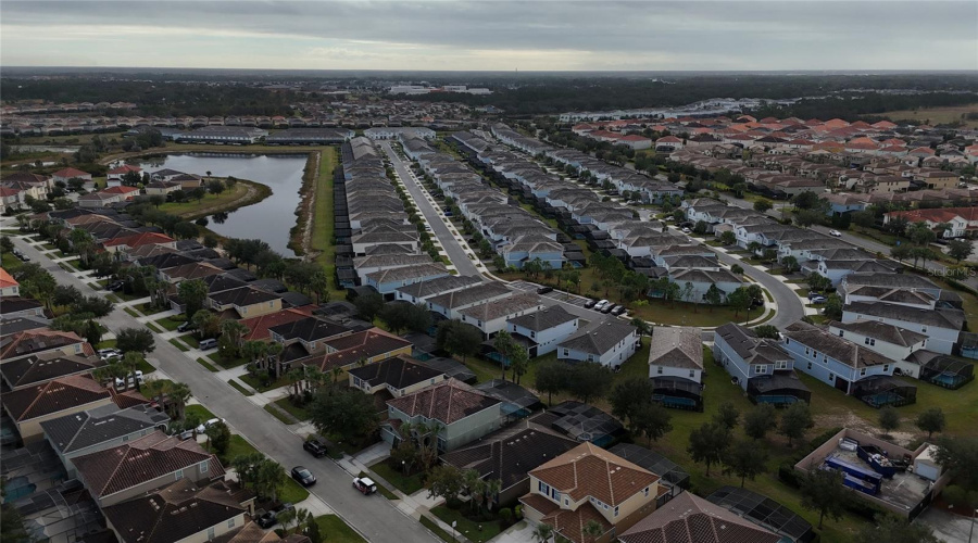 DAVENPORT, Florida 33837, 5 Bedrooms Bedrooms, ,5 BathroomsBathrooms,Residential,For Sale,OAKBOURNE,0,MFRO6368501