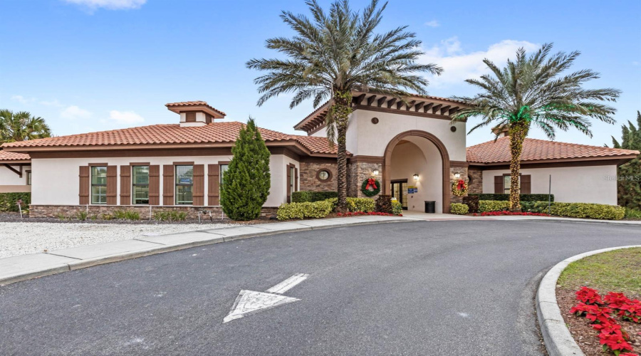 DAVENPORT, Florida 33837, 5 Bedrooms Bedrooms, ,5 BathroomsBathrooms,Residential,For Sale,OAKBOURNE,0,MFRO6368501