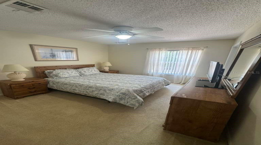 KISSIMMEE, Florida 34746, 3 Bedrooms Bedrooms, ,2 BathroomsBathrooms,Residential,For Sale,VERO BEACH,0,MFRO6315093
