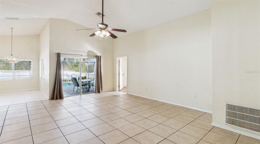 DAVENPORT, Florida 33897, 4 Bedrooms Bedrooms, ,2 BathroomsBathrooms,Residential,For Sale,HILLCREST,0,MFRO6365013
