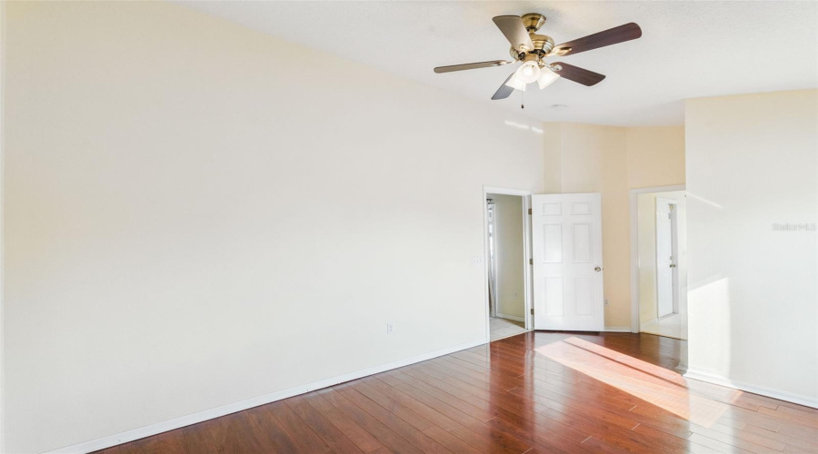 DAVENPORT, Florida 33897, 4 Bedrooms Bedrooms, ,2 BathroomsBathrooms,Residential,For Sale,HILLCREST,0,MFRO6365013