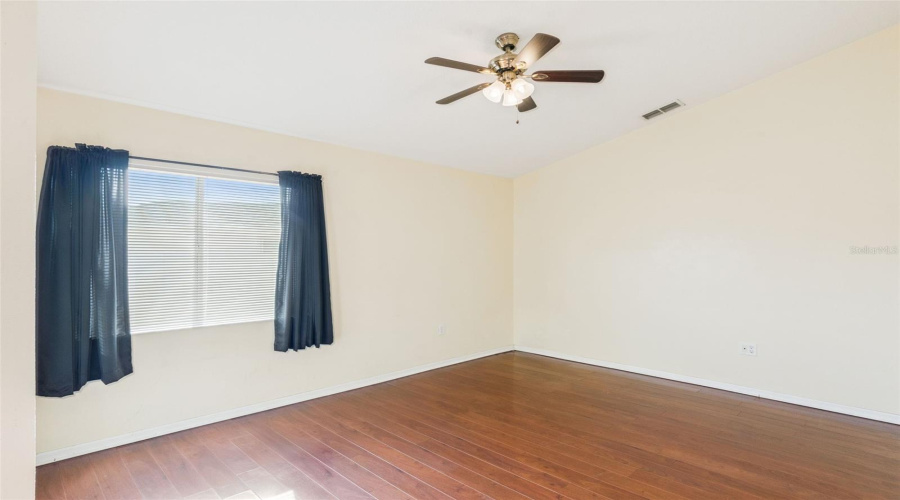 DAVENPORT, Florida 33897, 4 Bedrooms Bedrooms, ,2 BathroomsBathrooms,Residential,For Sale,HILLCREST,0,MFRO6365013