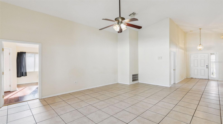 DAVENPORT, Florida 33897, 4 Bedrooms Bedrooms, ,2 BathroomsBathrooms,Residential,For Sale,HILLCREST,0,MFRO6365013