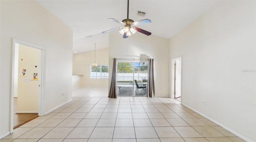 DAVENPORT, Florida 33897, 4 Bedrooms Bedrooms, ,2 BathroomsBathrooms,Residential,For Sale,HILLCREST,0,MFRO6365013