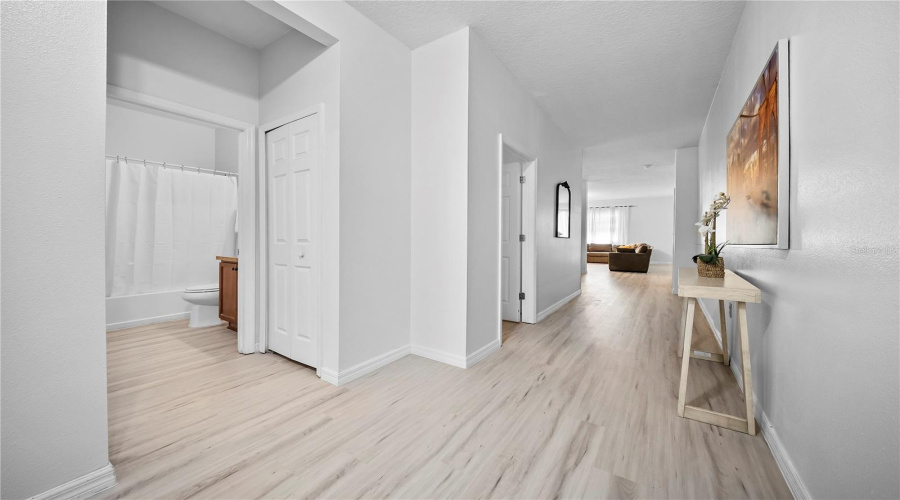 KISSIMMEE, Florida 34746, 8 Bedrooms Bedrooms, ,5 BathroomsBathrooms,Residential,For Sale,BLUE DIAMOND,0,MFRO6367485