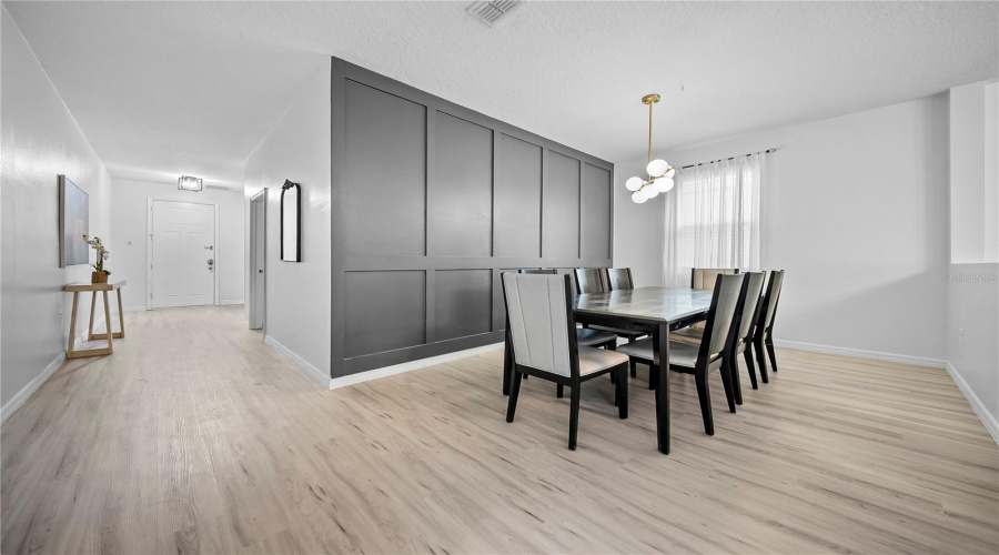 KISSIMMEE, Florida 34746, 8 Bedrooms Bedrooms, ,5 BathroomsBathrooms,Residential,For Sale,BLUE DIAMOND,0,MFRO6367485