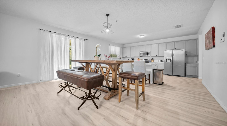 KISSIMMEE, Florida 34746, 8 Bedrooms Bedrooms, ,5 BathroomsBathrooms,Residential,For Sale,BLUE DIAMOND,0,MFRO6367485