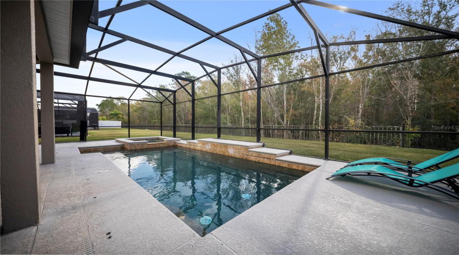 KISSIMMEE, Florida 34746, 8 Bedrooms Bedrooms, ,5 BathroomsBathrooms,Residential,For Sale,BLUE DIAMOND,0,MFRO6367485