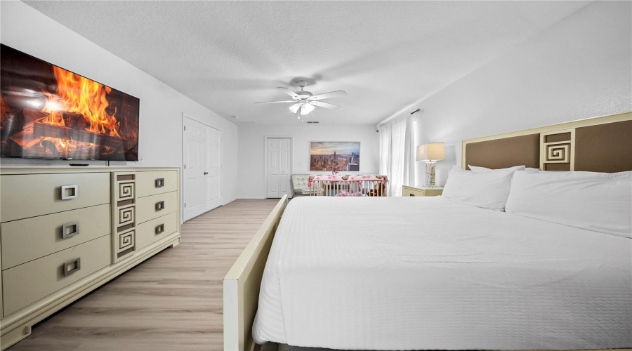 KISSIMMEE, Florida 34746, 8 Bedrooms Bedrooms, ,5 BathroomsBathrooms,Residential,For Sale,BLUE DIAMOND,0,MFRO6367485