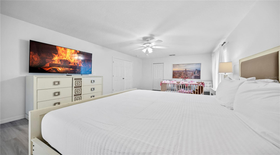 KISSIMMEE, Florida 34746, 8 Bedrooms Bedrooms, ,5 BathroomsBathrooms,Residential,For Sale,BLUE DIAMOND,0,MFRO6367485