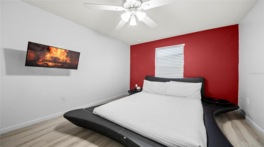 KISSIMMEE, Florida 34746, 8 Bedrooms Bedrooms, ,5 BathroomsBathrooms,Residential,For Sale,BLUE DIAMOND,0,MFRO6367485