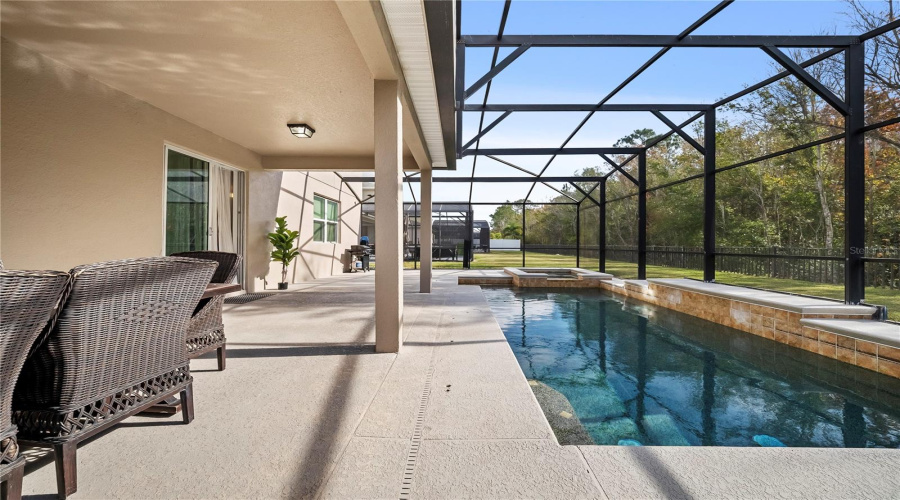 KISSIMMEE, Florida 34746, 8 Bedrooms Bedrooms, ,5 BathroomsBathrooms,Residential,For Sale,BLUE DIAMOND,0,MFRO6367485