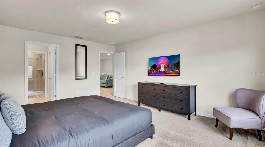 DAVENPORT, Florida 33897, 5 Bedrooms Bedrooms, ,4 BathroomsBathrooms,Residential,For Sale,LANA,0,MFRO6369068