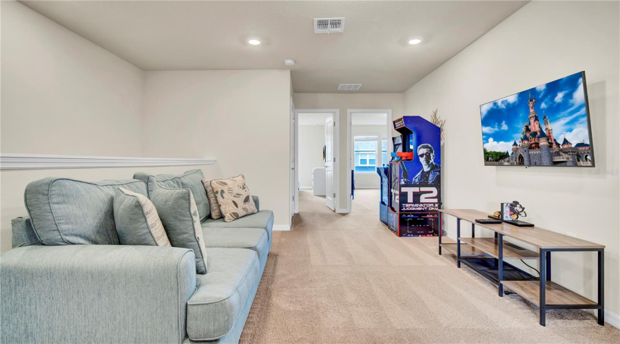 DAVENPORT, Florida 33897, 5 Bedrooms Bedrooms, ,4 BathroomsBathrooms,Residential,For Sale,LANA,0,MFRO6369068