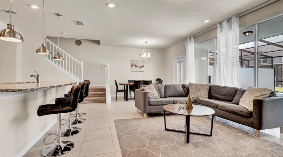 DAVENPORT, Florida 33897, 5 Bedrooms Bedrooms, ,4 BathroomsBathrooms,Residential,For Sale,LANA,0,MFRO6369068