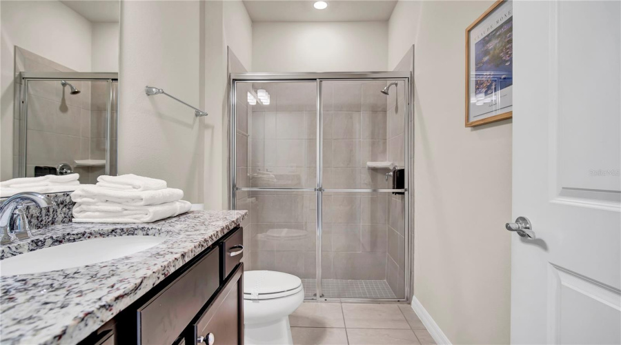 DAVENPORT, Florida 33897, 5 Bedrooms Bedrooms, ,4 BathroomsBathrooms,Residential,For Sale,LANA,0,MFRO6369068