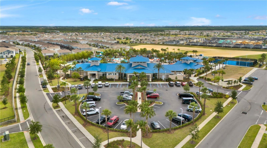 DAVENPORT, Florida 33897, 5 Bedrooms Bedrooms, ,4 BathroomsBathrooms,Residential,For Sale,LANA,0,MFRO6369068