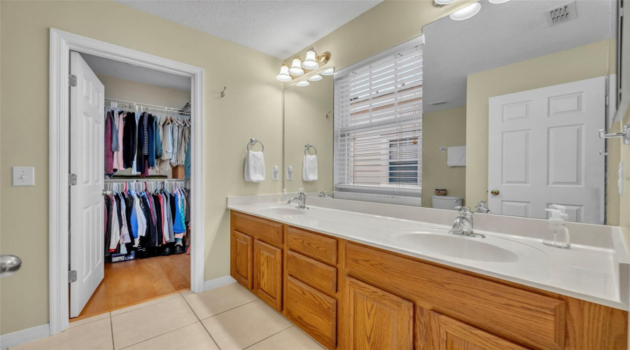 CELEBRATION, Florida 34747, 2 Bedrooms Bedrooms, ,2 BathroomsBathrooms,Residential,For Sale,NASH,0,MFRO6368659