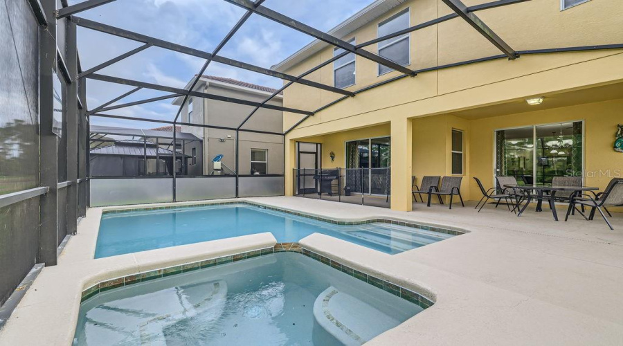 KISSIMMEE, Florida 34747, 6 Bedrooms Bedrooms, ,5 BathroomsBathrooms,Residential,For Sale,BUCCANEER PALM,0,MFRO6306835