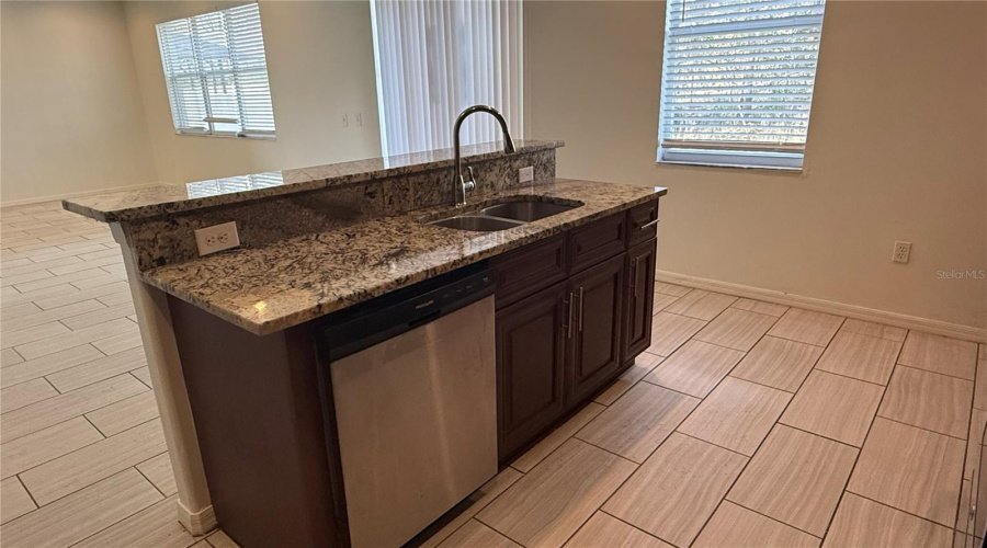 KISSIMMEE, Florida 34746, 5 Bedrooms Bedrooms, ,3 BathroomsBathrooms,Residential,For Sale,PHILADELPHIA,0,MFRS5140609