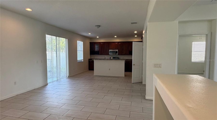 KISSIMMEE, Florida 34746, 5 Bedrooms Bedrooms, ,3 BathroomsBathrooms,Residential,For Sale,PHILADELPHIA,0,MFRS5140609