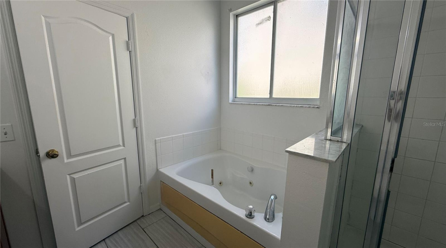 KISSIMMEE, Florida 34746, 5 Bedrooms Bedrooms, ,3 BathroomsBathrooms,Residential,For Sale,PHILADELPHIA,0,MFRS5140609