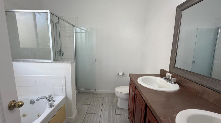 KISSIMMEE, Florida 34746, 5 Bedrooms Bedrooms, ,3 BathroomsBathrooms,Residential,For Sale,PHILADELPHIA,0,MFRS5140609