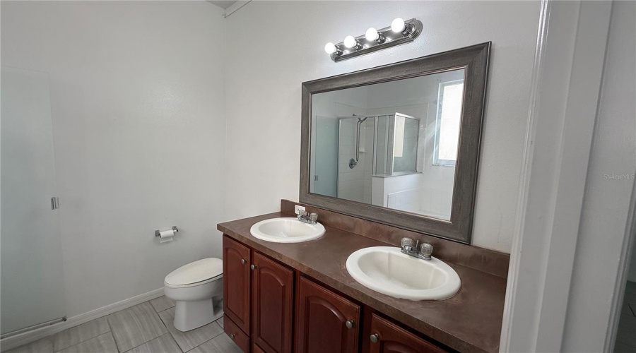 KISSIMMEE, Florida 34746, 5 Bedrooms Bedrooms, ,3 BathroomsBathrooms,Residential,For Sale,PHILADELPHIA,0,MFRS5140609