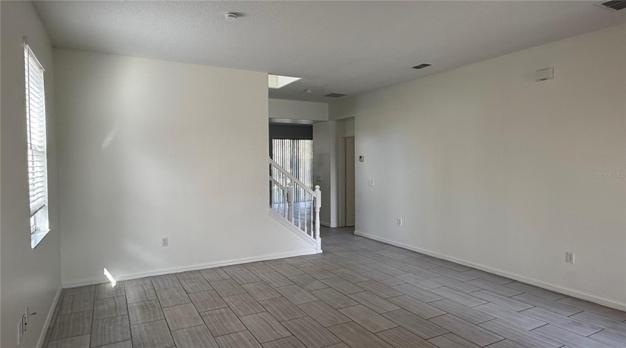 KISSIMMEE, Florida 34746, 5 Bedrooms Bedrooms, ,3 BathroomsBathrooms,Residential,For Sale,PHILADELPHIA,0,MFRS5140609