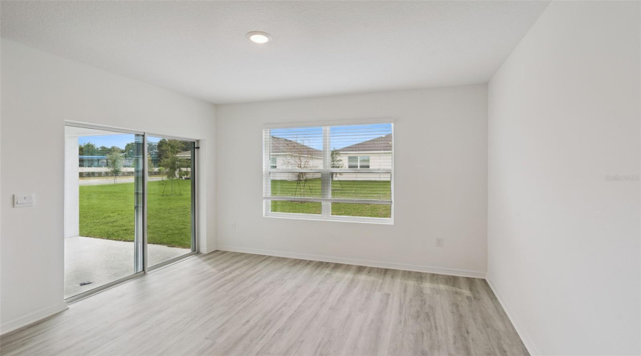 DAVENPORT, Florida 33837, 3 Bedrooms Bedrooms, ,2 BathroomsBathrooms,Residential,For Sale,OAKS RIVER STREET,0,MFRO6369007