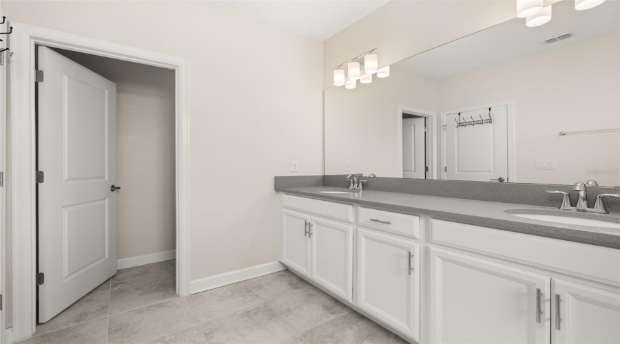 KISSIMMEE, Florida 34746, 3 Bedrooms Bedrooms, ,2 BathroomsBathrooms,Residential,For Sale,TRIBUTE,0,MFRS5135514