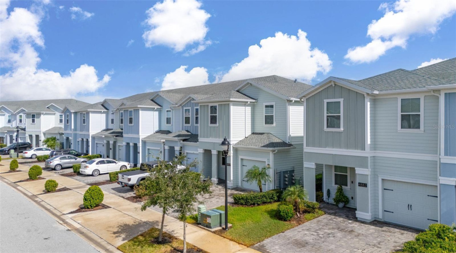 KISSIMMEE, Florida 34746, 3 Bedrooms Bedrooms, ,2 BathroomsBathrooms,Residential,For Sale,TRIBUTE,0,MFRS5135514