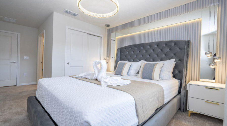 DAVENPORT, Florida 33897, 5 Bedrooms Bedrooms, ,4 BathroomsBathrooms,Residential,For Sale,LANA,0,MFRO6369073