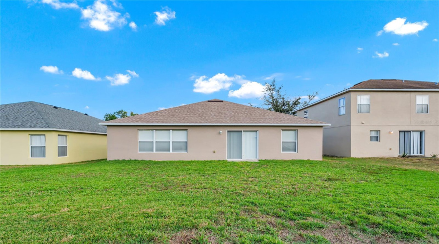 DAVENPORT, Florida 33896, 3 Bedrooms Bedrooms, ,2 BathroomsBathrooms,Residential,For Sale,VERDI,0,MFRO6369167