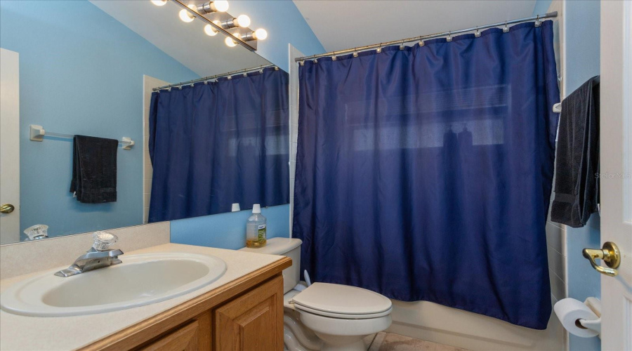 KISSIMMEE, Florida 34747, 5 Bedrooms Bedrooms, ,4 BathroomsBathrooms,Residential,For Sale,LUISENO,0,MFRO6369029