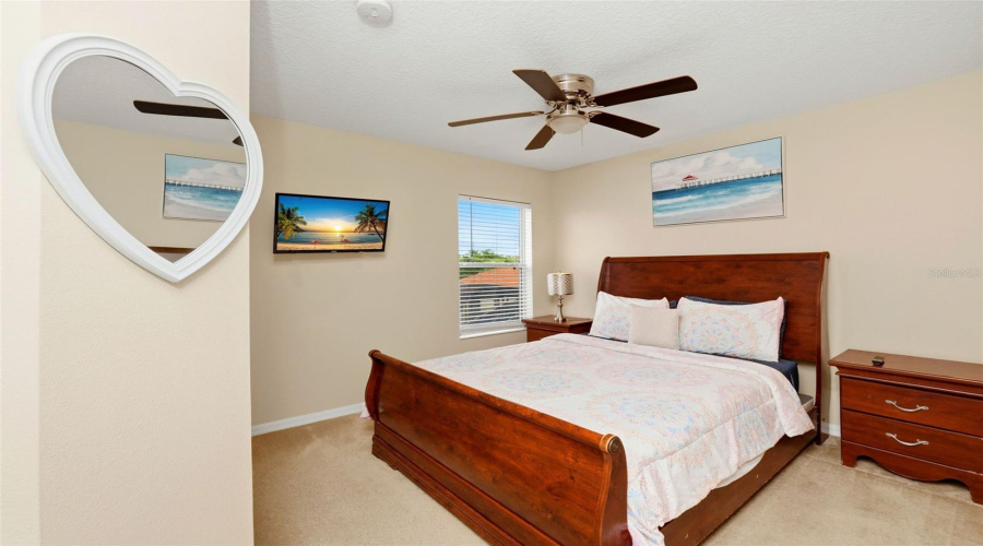 DAVENPORT, Florida 33897, 6 Bedrooms Bedrooms, ,5 BathroomsBathrooms,Residential,For Sale,SEVILLA,0,MFRNS1086832